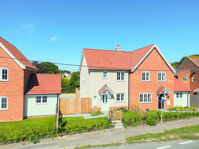 2 Bedroom Semi-Detached House To Rent In Old London Road, Copdock, IP8