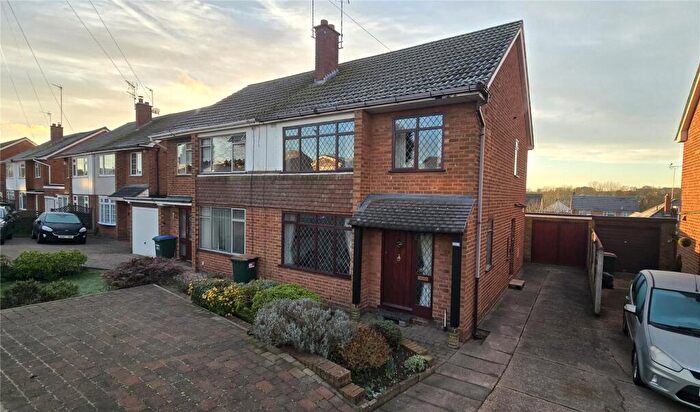 3 Bedroom Semi Detached House For Sale In Upper Eastern Green Lane, Eastern Green, Coventry, West Midlands, CV5