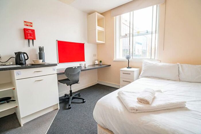 Studio To Rent In Coventry, CV1