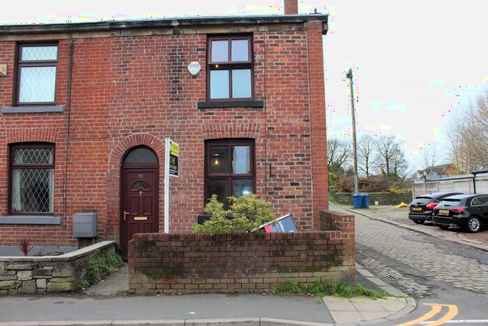 2 Bedroom Terraced House To Rent In Walshaw Road, Bury, BL8