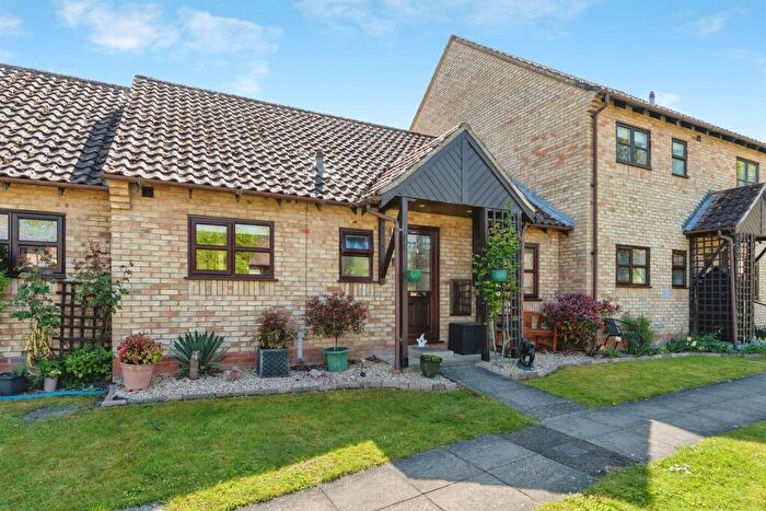 2 Bedroom Terraced Bungalow For Sale In Ship Gardens, Mildenhall, Bury St. Edmunds, IP28