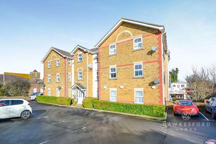 2 Bedroom Flat For Sale In Anselm Close, Wingate Court Anselm Close, ME10