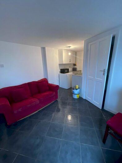 1 Bedroom Flat To Rent In Pinner View, Harrow, Greater London, HA1