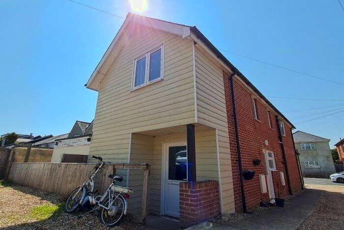 Maisonette To Rent In D Sandown Road, Sandown, PO36