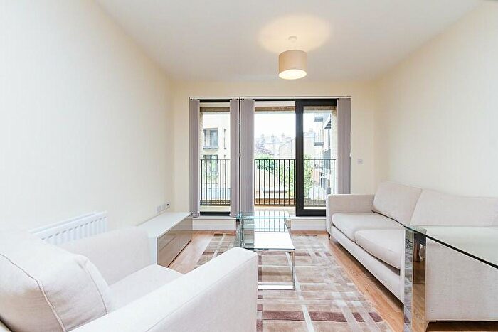 2 Bedroom Apartment To Rent In Newman Close, Willesden Green, NW10