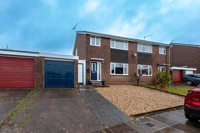 3 Bedroom Semi-Detached House For Sale In Parc Y Fro, CF15