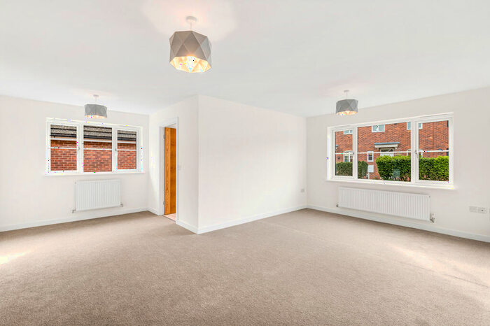 3 Bedroom Detached Bungalow For Sale In Maple Drive, Sudbrooke, Lincoln, Lincolnshire, LN2