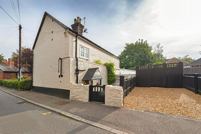 3 Bedroom Detached House For Sale In Mill Street, East Malling, ME19