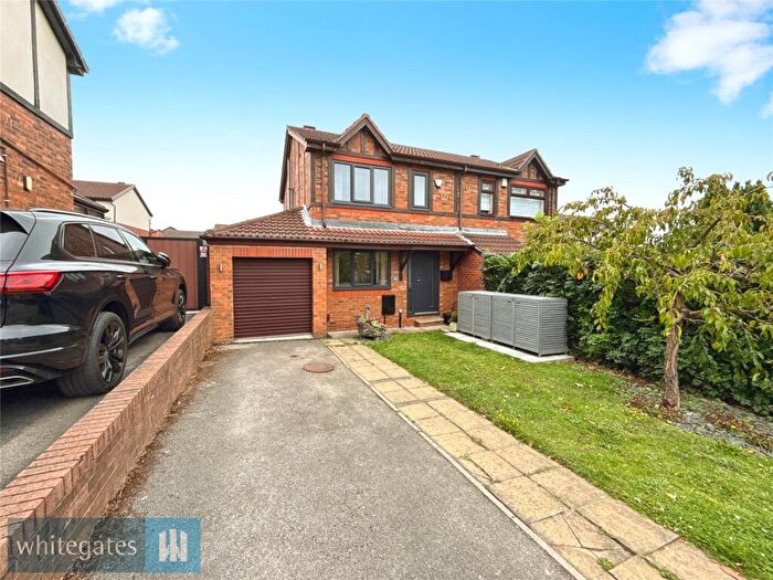 2 Bedroom Semi-Detached House For Sale In St. Andrews Drive, Darton, S75