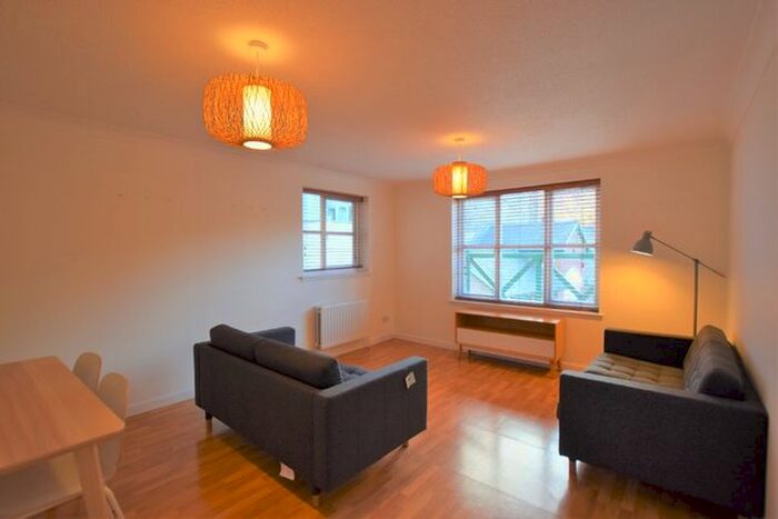 1 Bedroom Flat To Rent In Silvermills, Stockbridge, Edinburgh, EH3