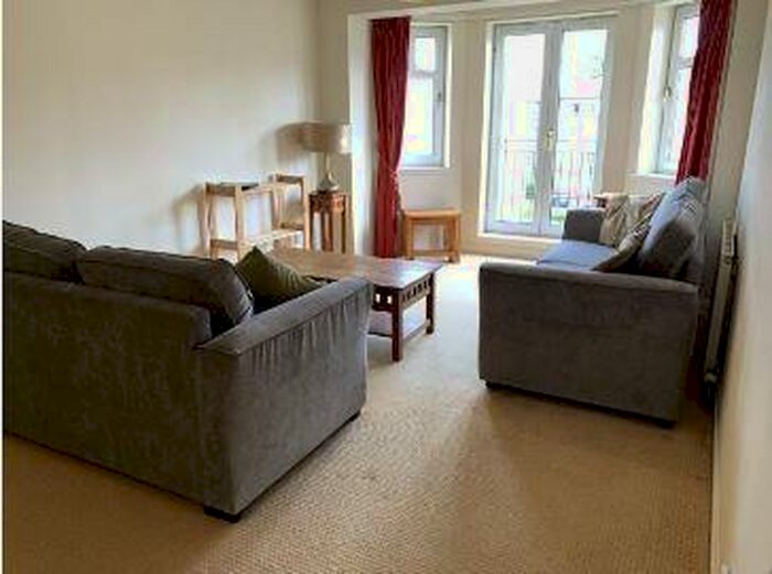 2 Bedroom Flat To Rent In Sinclair Place Edinburgh United Kingdom, EH11