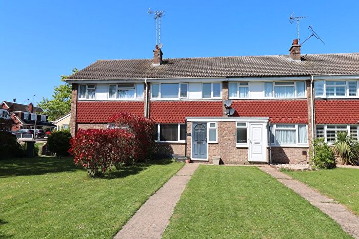 3 Bedroom Terraced House For Sale In Scotts Walk, Rayleigh, SS6