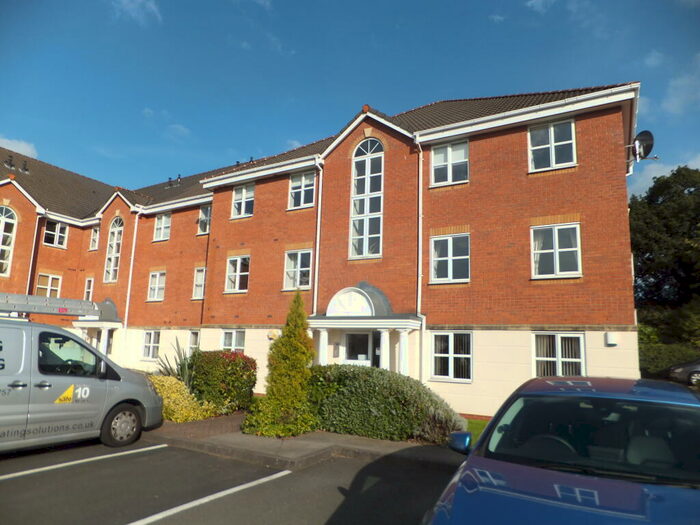 2 Bedroom Apartment To Rent In Wyndley Close, Sutton Coldfield., B74
