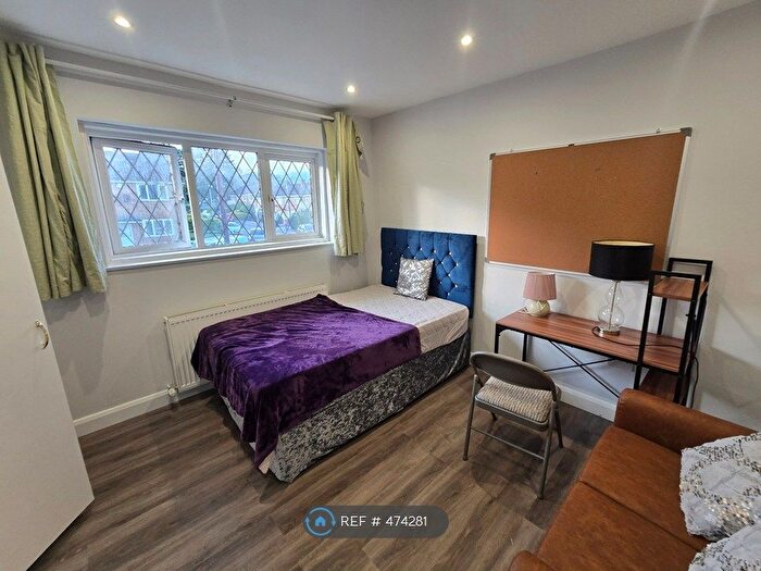 Studio To Rent In Selly Oak, Birmingham, B29