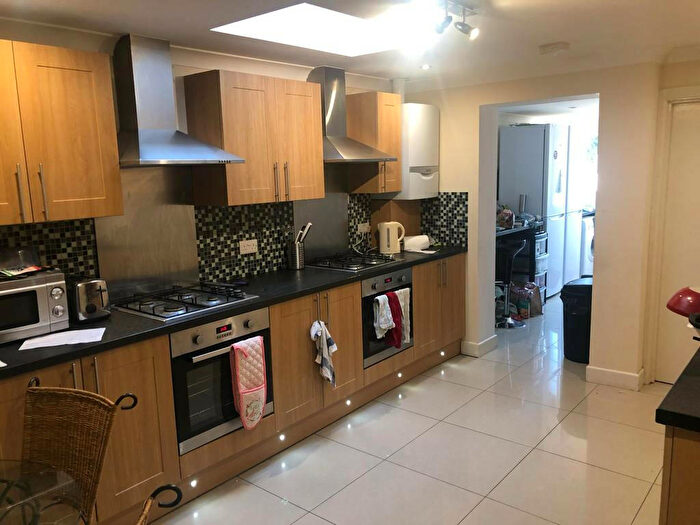 8 Bedroom Terraced House To Rent In Blenheim Road, Reading, Berkshire, RG1