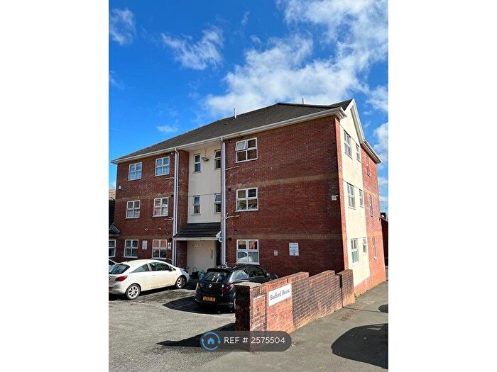 1 Bedroom Flat To Rent In Crown Street, Morriston, Swansea, SA6