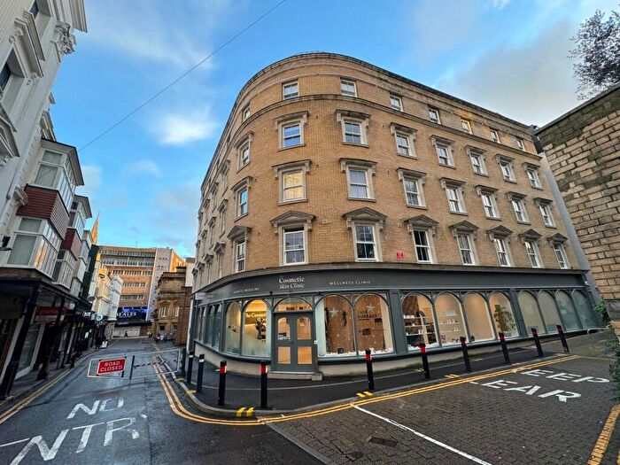 1 Bedroom Apartment To Rent In Albert Road, Bournemouth, BH1