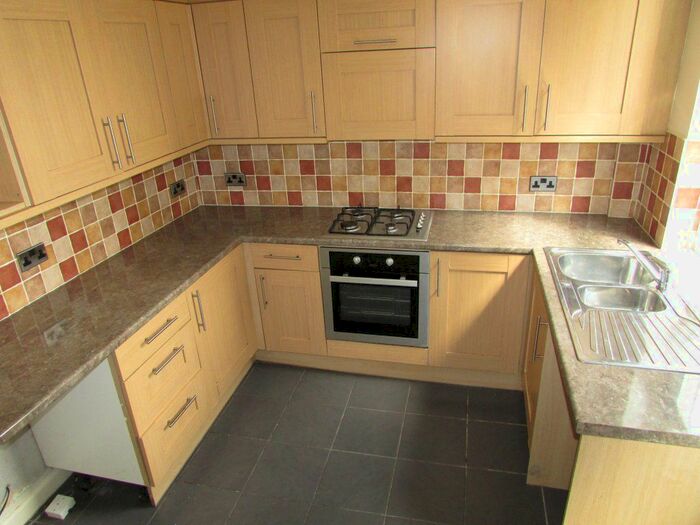 2 Bedroom Property To Rent In Banks Street, Blackpool, Lancashire, FY1