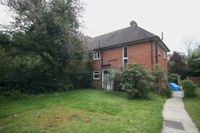 3 Bedroom Semi-Detached House To Rent In Carthouse Lane, Woking, GU21
