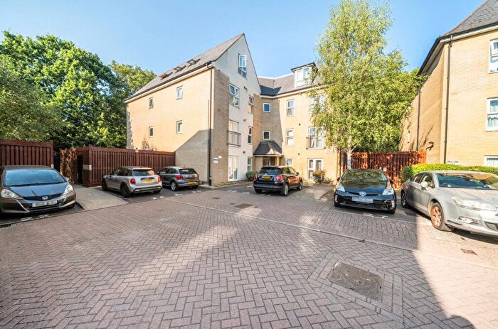 1 Bedroom Flat To Rent In Lindoe Close, Southampton, SO15