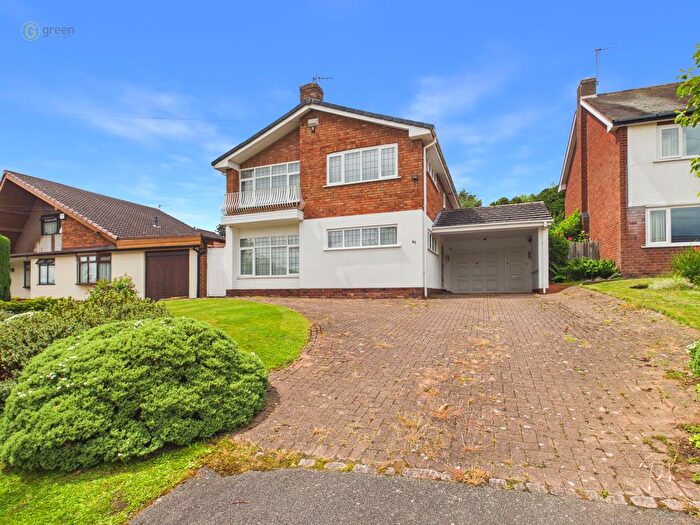 4 Bedroom Detached House For Sale In Brooks Road, Sutton Coldfield, B72