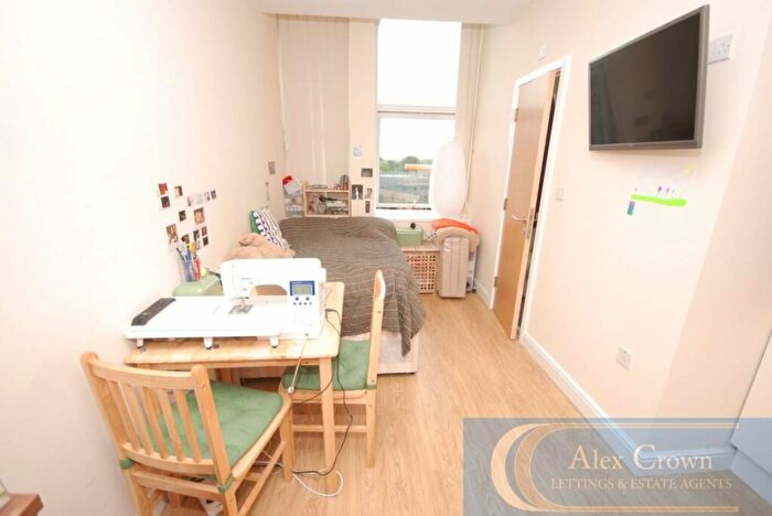 Studio To Rent In Bounds Green Road, Bounds Green, N11