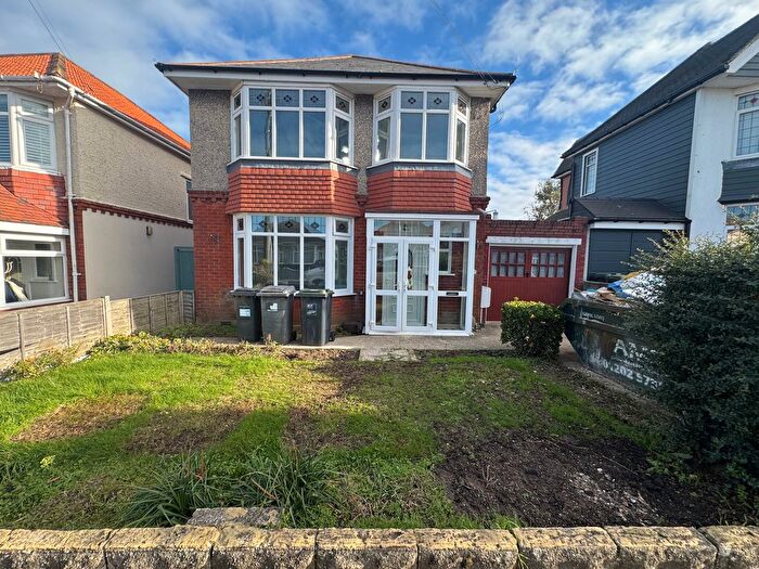 4 Bedroom Property To Rent In Mavis Road, Bournemouth, BH9