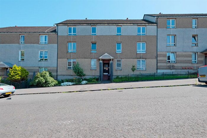 2 Bedroom Flat For Sale In Batson Street, Glasgow, G42