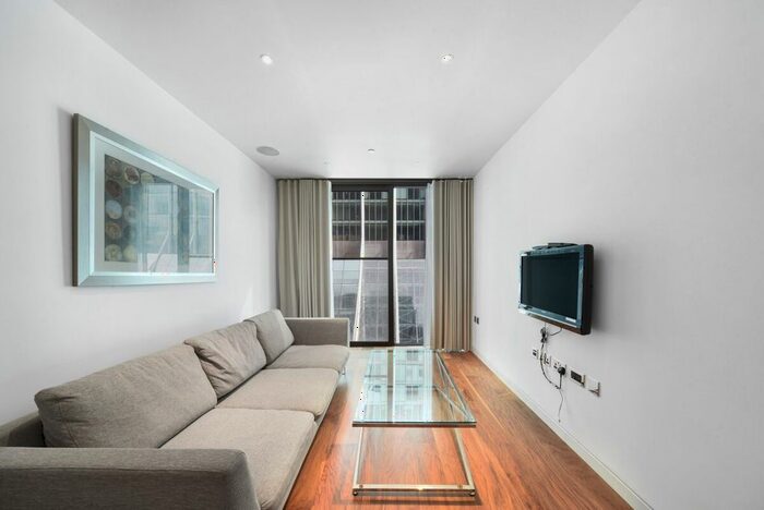 1 Bedroom Flat To Rent In The Heron, Moor Lane, EC2Y