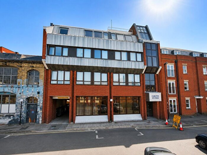2 Bedroom Flat For Sale In Upper Banister Street, Southampton, SO15