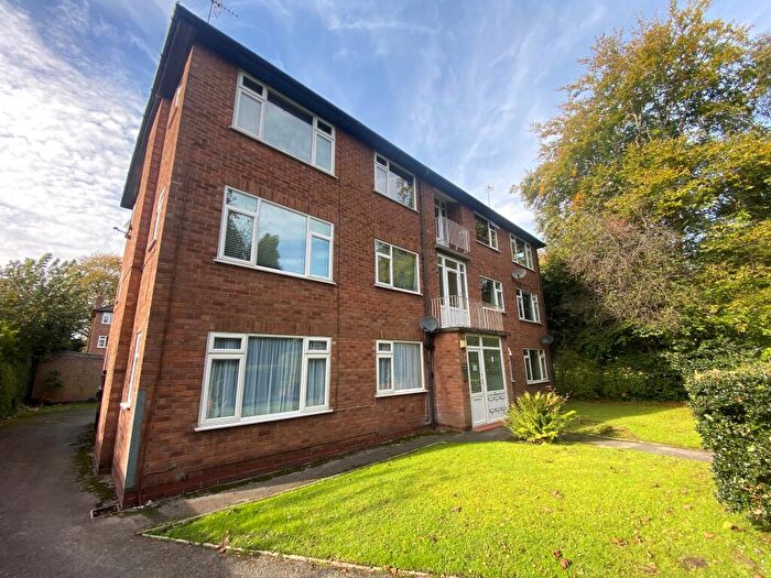 2 Bedroom Apartment To Rent In Crescent Court, Brooklands Crescent, Sale, Greater Manchester, M33