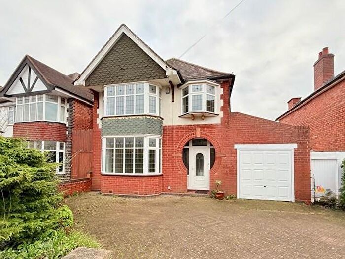 3 Bedroom Detached House To Rent In New Church Road, Sutton Coldfield, B73