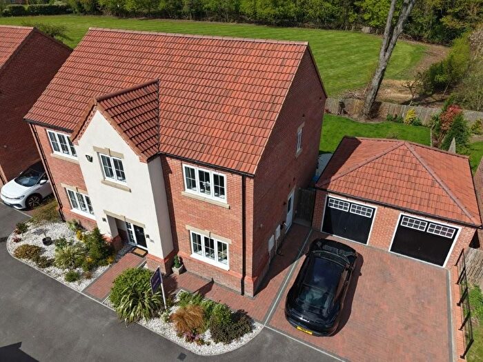 5 Bedroom Property For Sale In Hudson Avenue, Anlaby, HU10