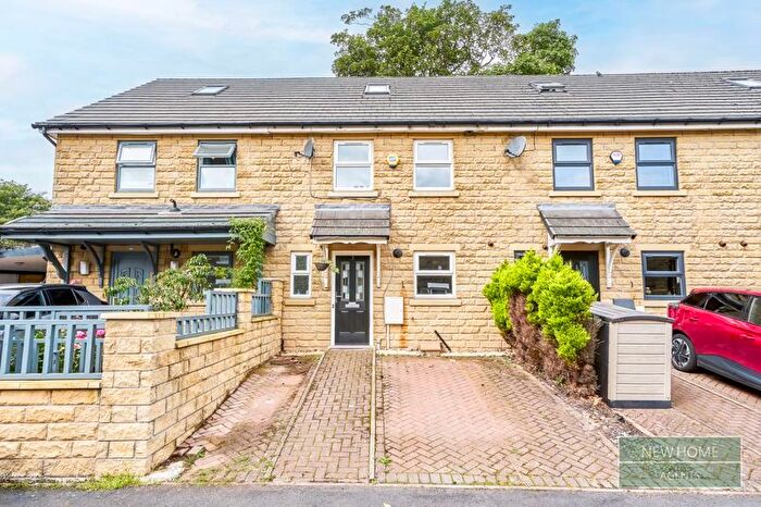 4 Bedroom Terraced House For Sale In Highfield Terrace, New Mills, High Peak, SK22