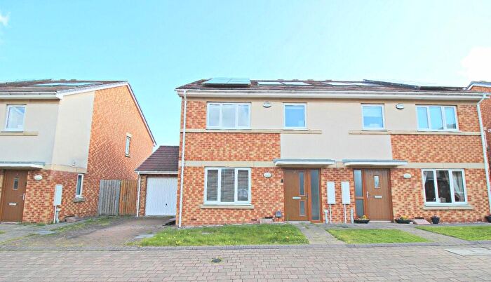 3 Bedroom Semi-Detached House For Sale In Spring Drive, Houghton Le Spring, DH5