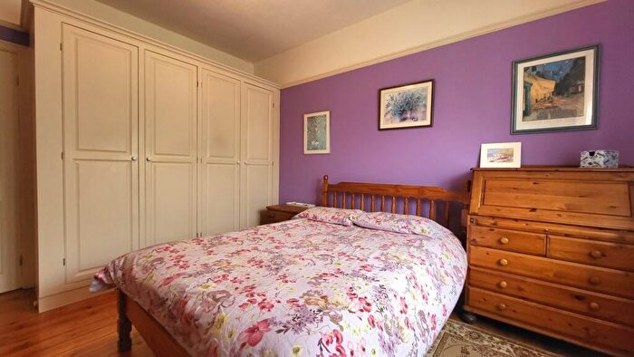 2 Bedroom Detached Bungalow For Sale In Alexandra Road, Peterborough, PE1