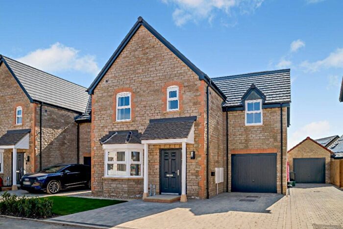 4 Bedroom Detached House For Sale In North Road, Engine Common, Yate, BS37