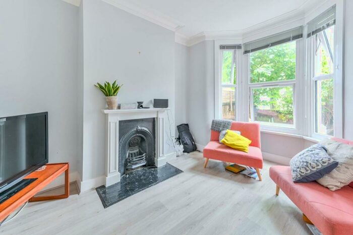 3 Bedroom Terraced House To Rent In Malta Road, Leyton, London, E10