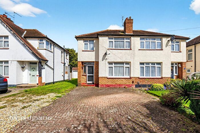 3 Bedroom Semi Detached House For Sale In Pams Way, Epsom, KT19