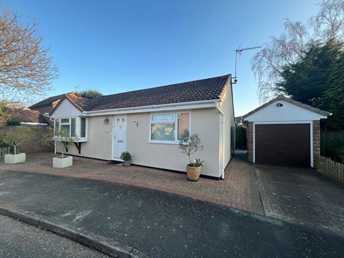 2 Bedroom Detached Bungalow For Sale In Brick Kiln Close, Trimley St. Martin, IP11