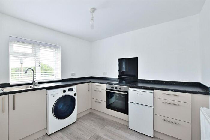 1 Bedroom Flat To Rent In Seymour Road, Chalfont St. Giles, HP8