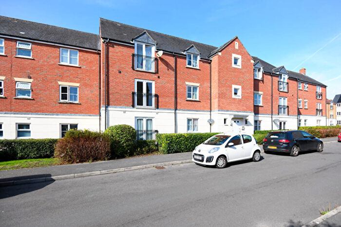 2 Bedroom Flat For Sale In Blease Close, Staverton, BA14