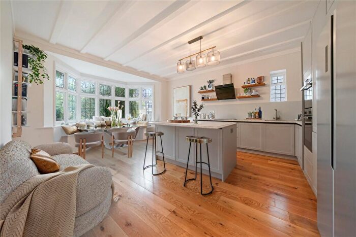 4 Bedroom Apartment For Sale In St Gabriel's Road, London, NW2