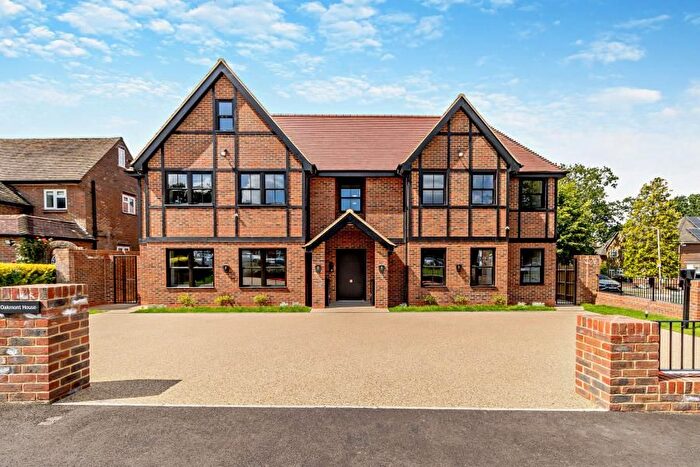 3 Bedroom Flat To Rent In Sandy Lodge Way, Northwood, HA6