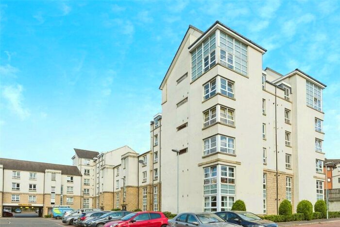 2 Bedroom Flat To Rent In Bethlehem Way, Edinburgh, Midlothian, EH7