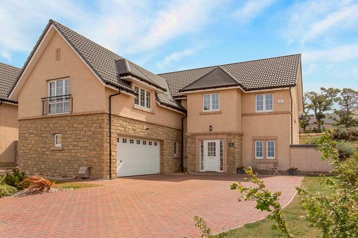 5 Bedroom Detached House For Sale In Kings View Crescent, Ratho, EH28