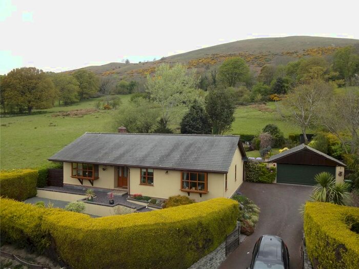 3 Bedroom Bungalow For Sale In Middletown, Welshpool, Powys, SY21
