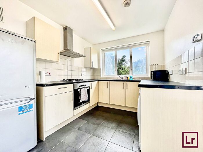 2 Bedroom Property To Rent In Athol Gardens, Pinner, HA5