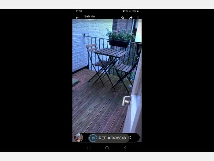 Studio To Rent In Pembridge Road, London, W11