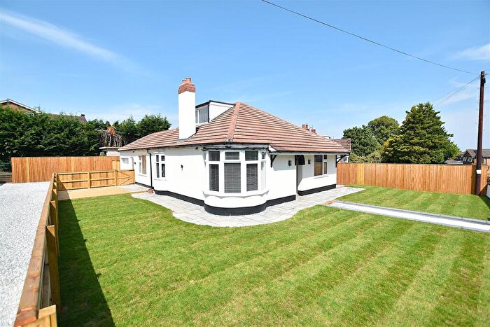4 Bedroom Detached Bungalow For Sale In Box Lane, Wrexham, LL12